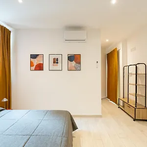 Guest house Dimora 5 Santi, Naples