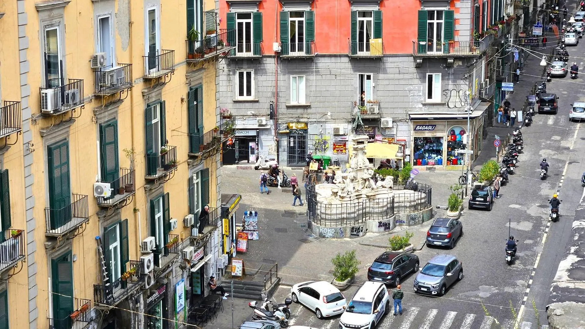 Guest house Monteoliveto Place Naples Italy