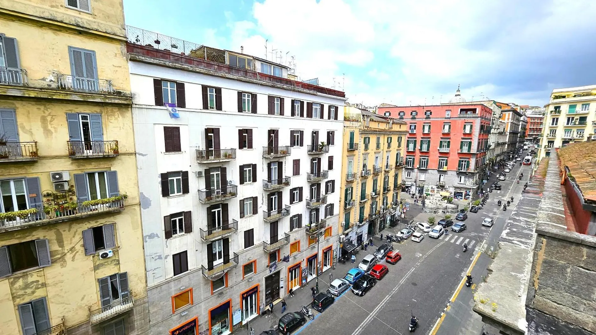 Monteoliveto Place Naples 0*,