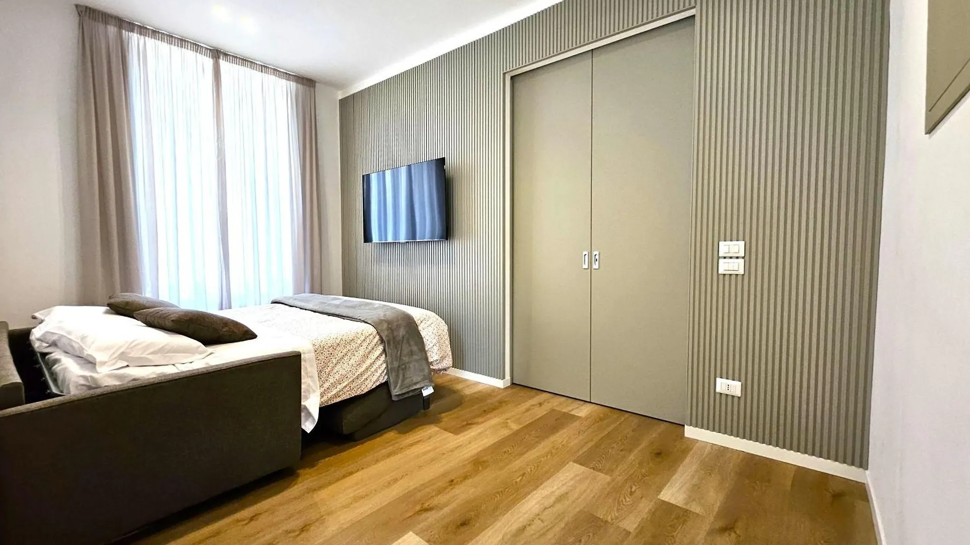 Monteoliveto Place Naples Guest house